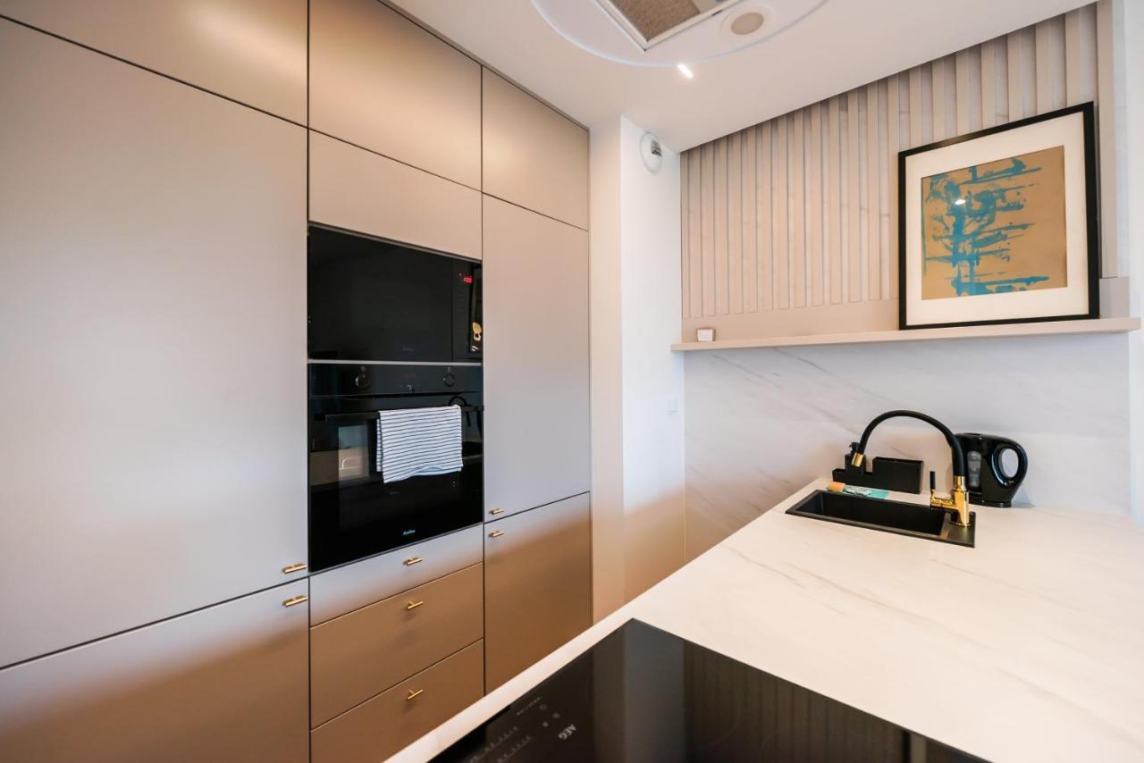 وارسو Wola Marble Apartment المظهر الخارجي الصورة