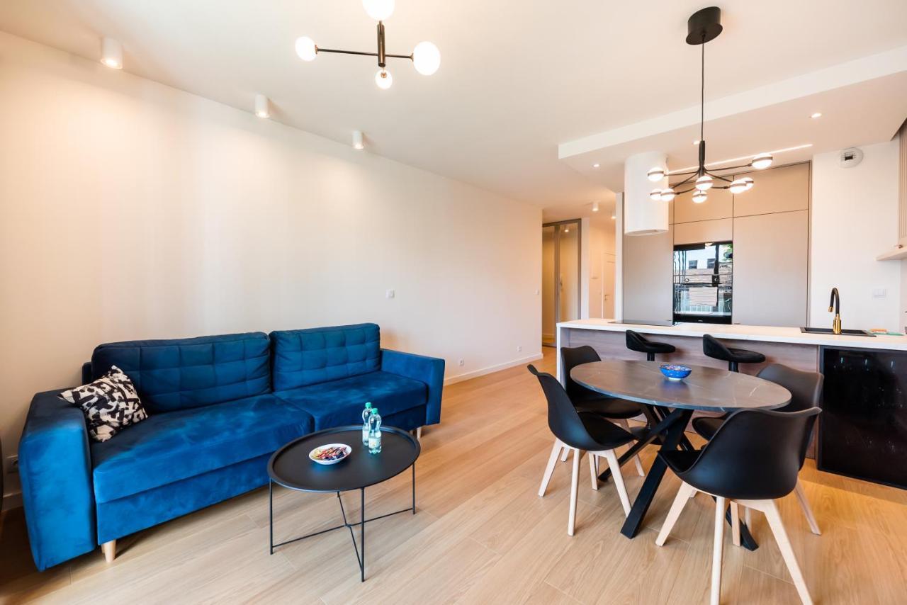 وارسو Wola Marble Apartment المظهر الخارجي الصورة